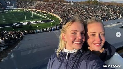 Opposizione russa non molla: Dasha e Yulia Navalnaya postano da Yale