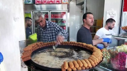 Ministro palestiniano pede a Israel que liberte 4 mil milhões de dólares de receitas fiscais