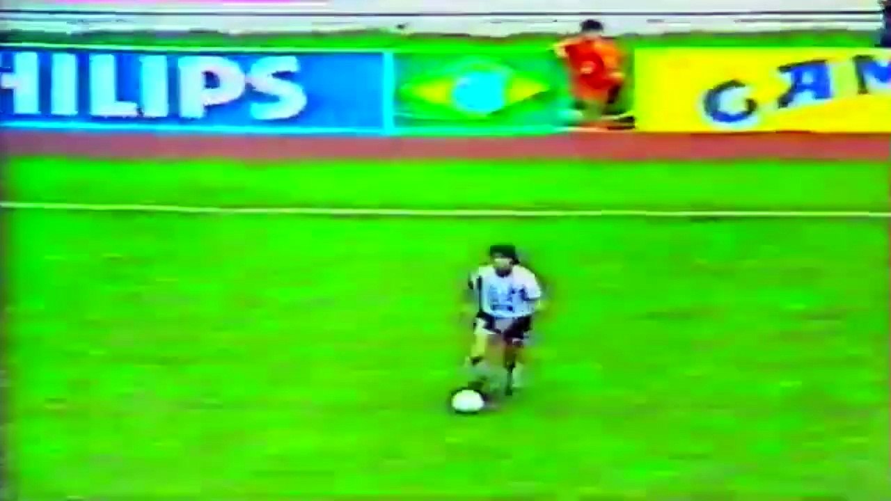 Retrasado en la cancha