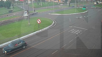 Veja como aconteceu a batida entre duas motos no Trevo da Portal