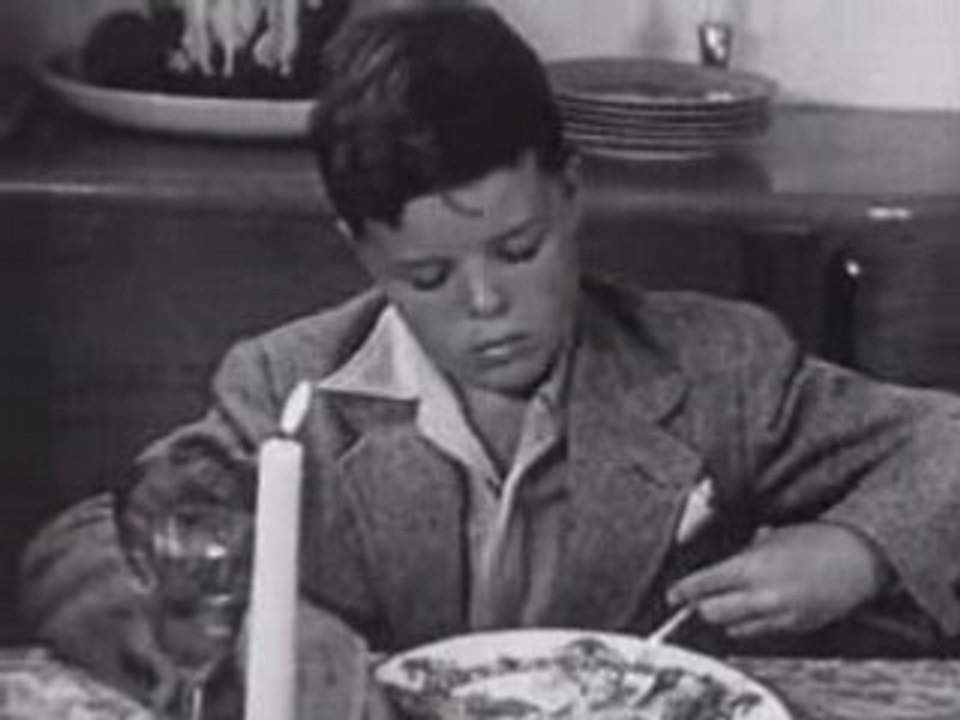 Traditional Thanksgiving Dinner Table Manners & ...