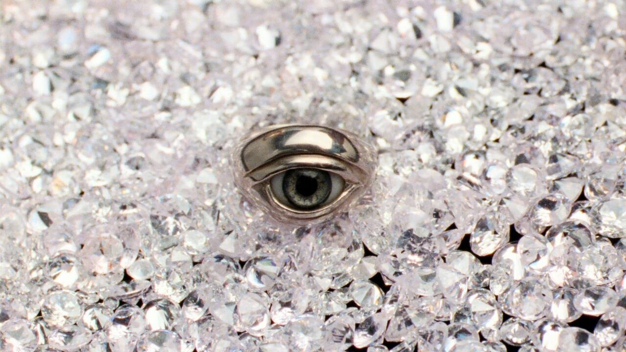 Reflet dans un diamant mort