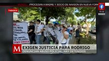 Familiares del estudiante asesinado, Rodrigo Isidro, se manifiestan por abuso policial en Tabasco