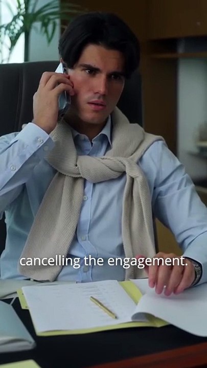 Isabella works in a bar and reunites with Andrew, who has become the richest man in New York.