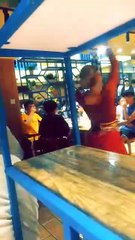 Xinjiang Girl Dance in Tianjin Restaurant | Beautiful Uyghur Performance