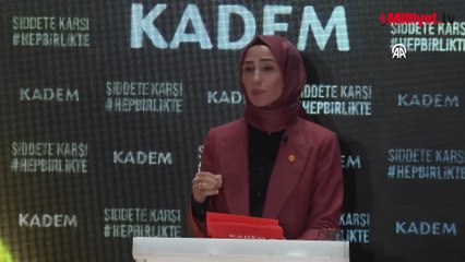 Kenan İmirzalıoğlu'nun duygusal anları! Eşi Sinem Kobal elini bırakmadı