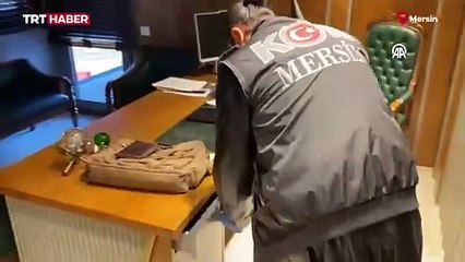 Mersin'de rüşvet ve kaçakçılık operasyonu: 10 tutuklama