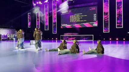 Türkiye’yi temsil eden İzmirli ekip Makedonya'da tarih yazdı:17 final, 13 madalya!