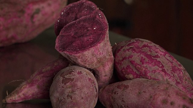 Ugandan scientists unveil three new purple sweet potato varieties