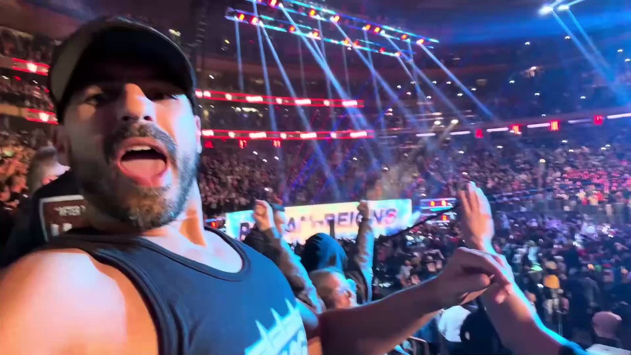 Roman Reigns Destroys Logan Paul & Drew McIntyre - WWE Raw 11/24/2025