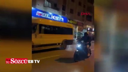 Tek teker üzerindeki tehlikeli yolculuk kamerada