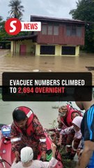 Rescue teams evacuate stranded villagers in Perlis