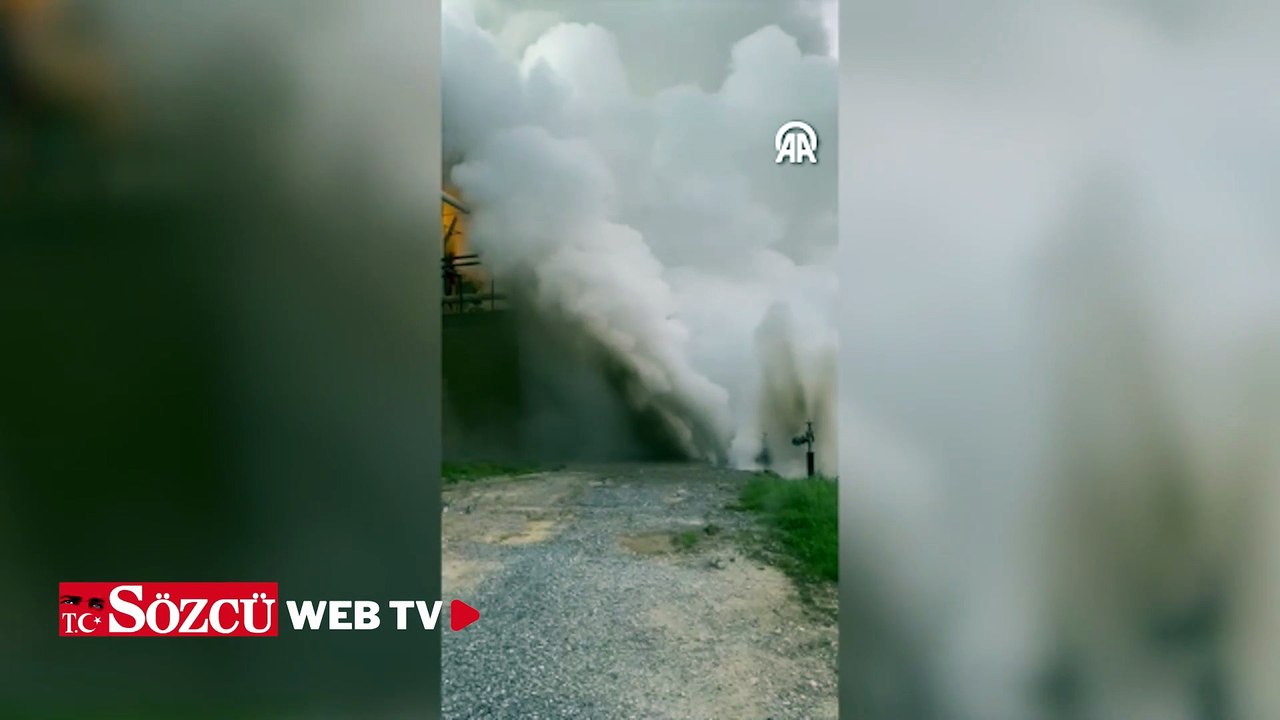 Aydın'da sıcak su boru hattı patladı; yol trafiğe kapandı