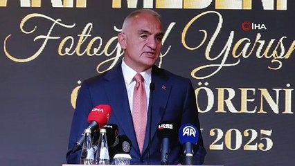 Bakan Ersoy: "Ayasofya’da gerçekleştirilen en kapsamlı restorasyon sürecini başlattık"