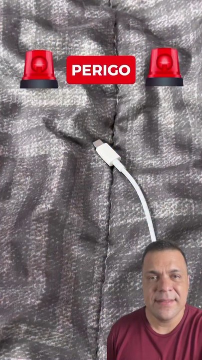 🚨 ALERTA MÁXIMO: Pare de deixar seu carregador conectado assim agora mesmo! ❌🔥
