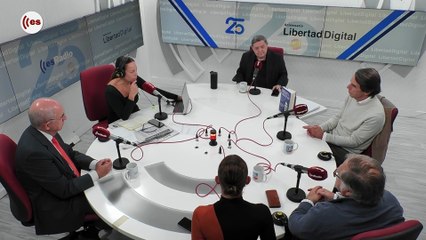 Aznar: "Vox no es un pilar constitucional, quiere derruir al PP y cambiar el sistema"