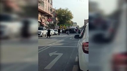 Bağlarbaşı’nda Yolun Karşısına Geçen Yayaya Minibüs Çarptı