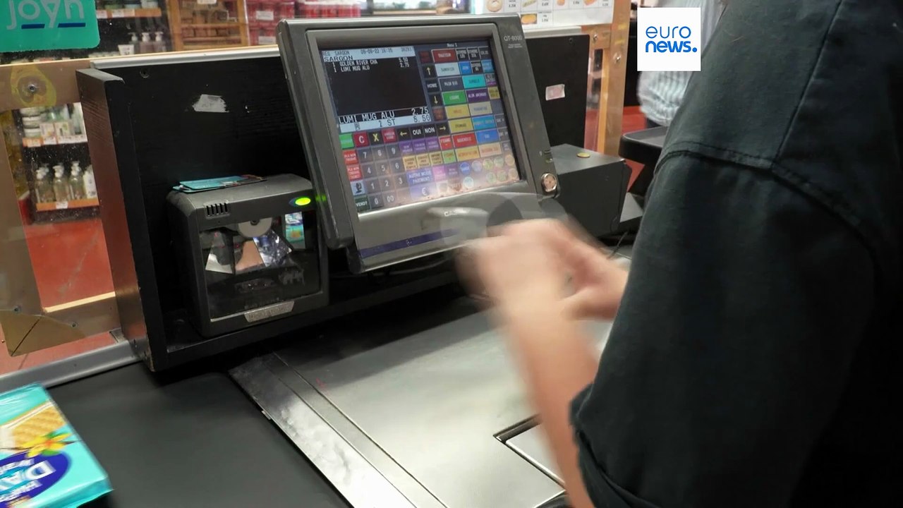 Famiglie sotto pressione: un quarto dei cittadini europei non paga le bollette in tempo