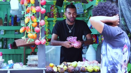 Hombre taca o no compraba comida en su casa y su esposa hace esto