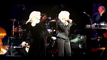 SYLVIE VARTAN — EBONY AND IVORY — (PAUL Mc CARTNEY) | SYLVIE VARTAN A L’OLYMPIA BRUNO COQUATRIX | 2009