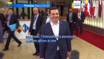 Ex-primeiro-ministro grego diz que ninguém "poderia suportar" Varoufakis, ex-ministro das Finanças