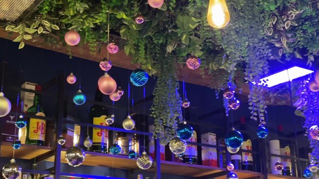 La magie de Noël s'empare des devantures Stéphanoises