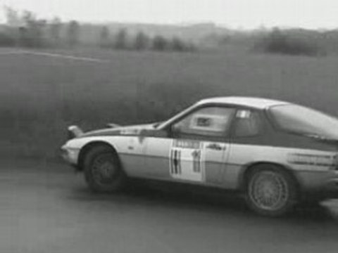 PORSCHE 924 RALLYE