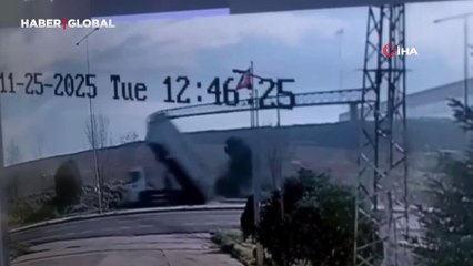 Yer Tekirdağ: Açılan damper direkleri yıktı