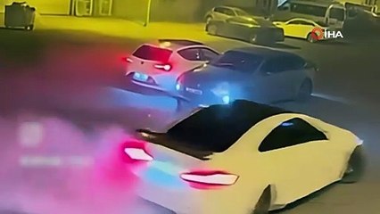 Drift atıp egzozdan ateş çıkardı: O sürünün ehliyeti iptal edilip 55 bin TL ceza kesildi