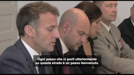 Macron: "Opportunità per vero progresso" verso pace giusta in Ucraina