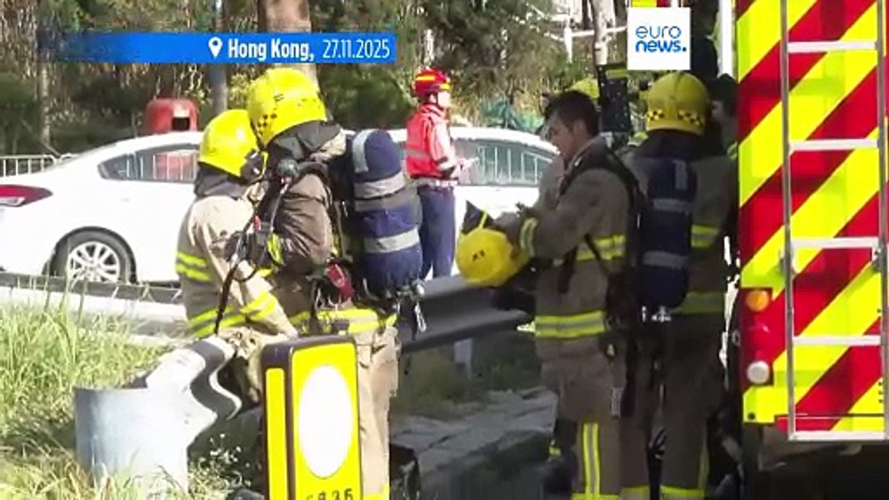 Spento dopo quasi 48 ore l'incendio a Hong Kong, almeno 128 morti