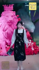 She Plays the Game, She Wins the Throne Full