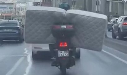 İstanbul'da E-5'te şaşkına çeviren görüntü