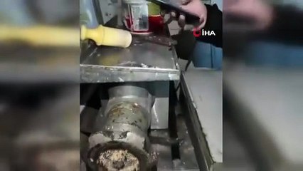 Yazıklar olsun! Vatandaşa pide diye bakın ne yedirmişler!