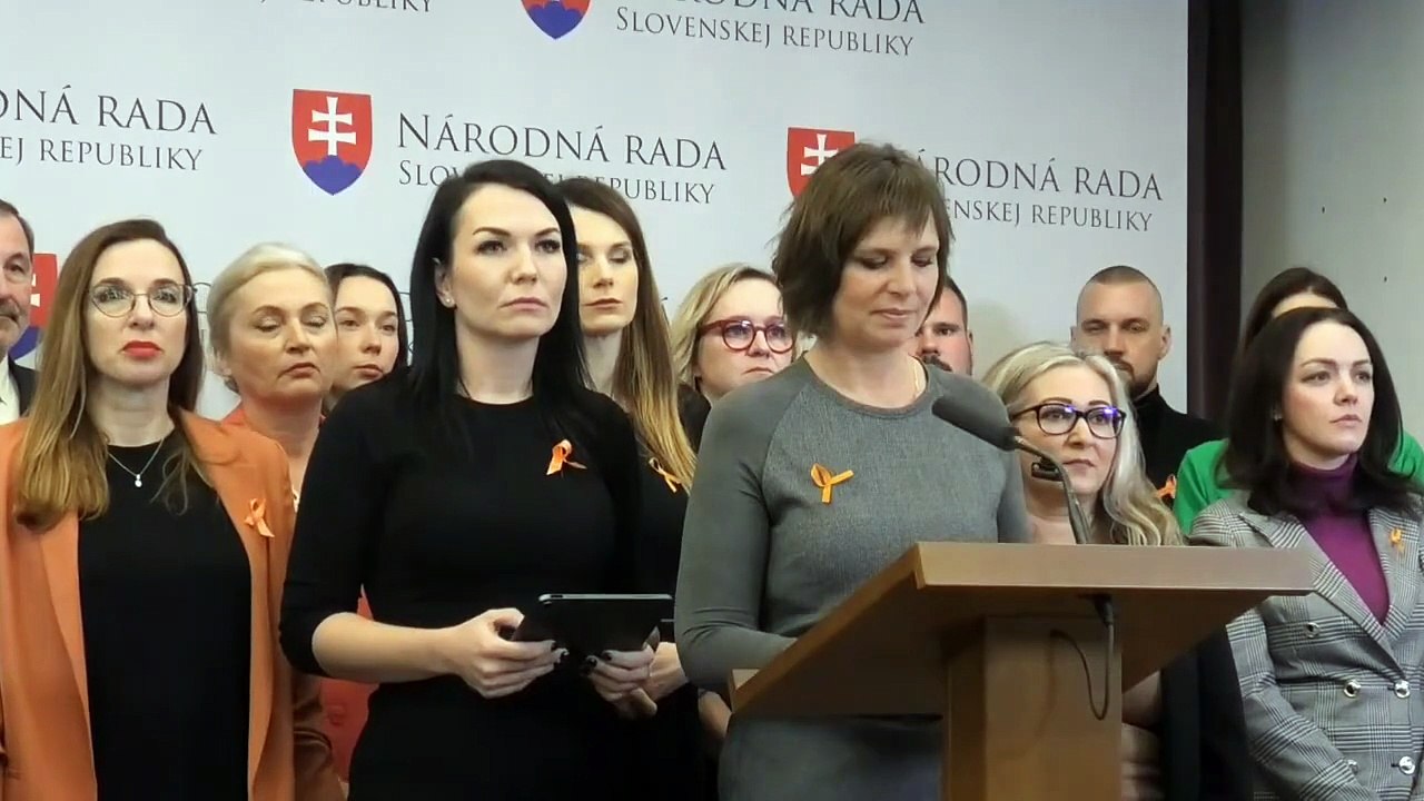 ZÁZNAM: Spoločná TK opozície - Ženy ženám - Opozícia sa spája proti násiliu na ženách