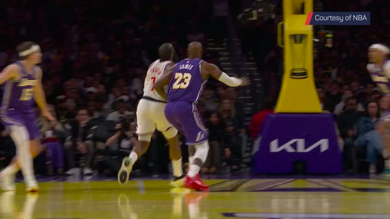 Access denied! Hayes with a huge block on Harden