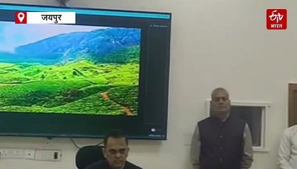 संविधान दिवस पर दिलाई शपथ: मुख्य सचिव ने किया विभागों का निरीक्षण, काम में गति लाने को कहा...