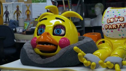 Five Nights At Freddy's 2 | Featurette: A Look Inside