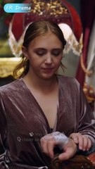 Mon chirurgien ma fait sa femme comateuse  Maintenant, coincée entre lui et mon ex