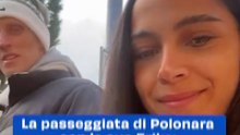 La passeggiata di Polonara con la sua Erika: "Carrozzina bye bye". Il video