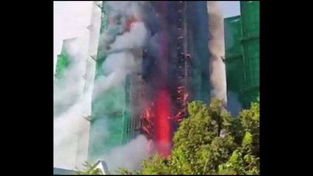 Fogo em Hong Kong destrói complexo residencial com 2 mil apartamentos