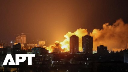 Kyiv Apartment Block Hit by Russian Strike; Rescuers Find Body Amid Widespread Damage | APT