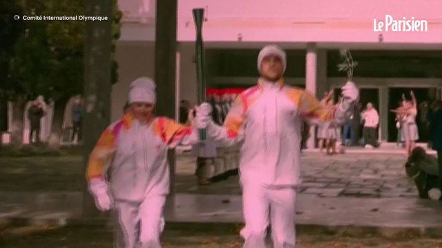 Le relais de la flamme olympique des JO d'hiver s'élance en Grèce