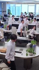 Poor girl accidentally bears sterile billionaire CEOs only heirher 5-year-old son becomes richest!