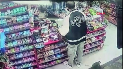 Büyükçekmece'de 3 kişiyi öldüren cinayet zanlısı yakalandı: 'Yakında ünlü olacağım'