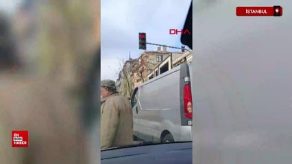 İstanbul Ümraniye'de yol verme tartışması