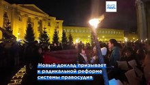 Демонстрации в Париже против всплеска гендерного насилия во Франции