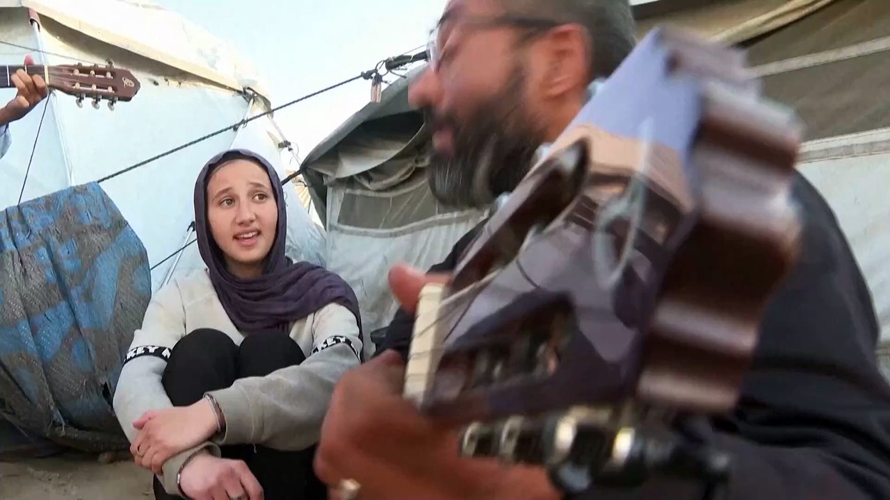 کودکان غزه در کلاس‌های موسیقی آرامش می‌یابند
