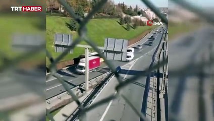 İETT otobüsü bu kez de yanlış yola girdi