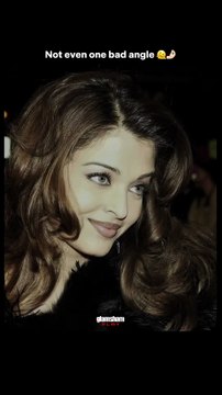 Aishwarya really said, “Every angle is my angle,” and honestly, she wasn’t lying. ✨ #glamsham #aishwaryarai #timelessbeauty #iconiclooks #evergreenqueen #bollywoodclassic glamsham, aishwarya rai, timeless beauty, iconic looks, evergreen queen, bollywood